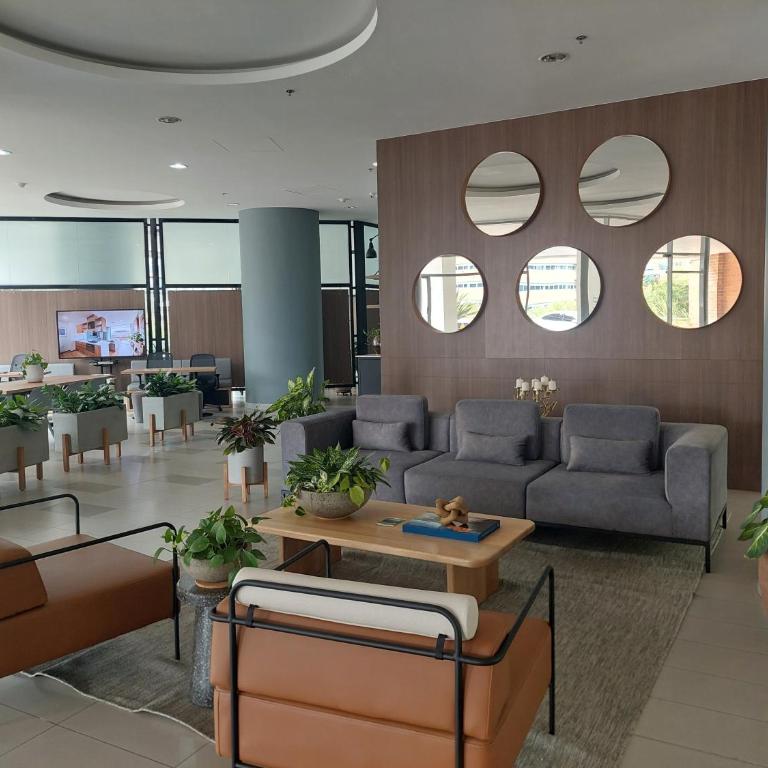 Apartasuite en Rionegro con piscina, gimnasio y spa - Apartamento de 1 dormitorio con vistas al jardín - 39