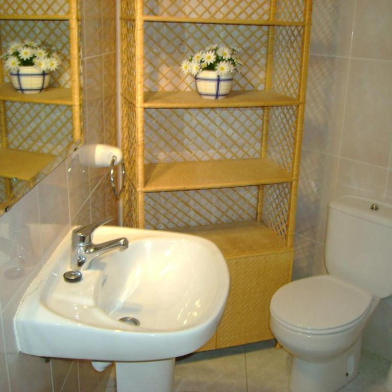 Complejo Las Terrazas - Three-Bedroom Apartment - 7