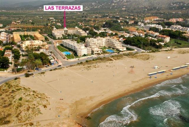 Complejo Las Terrazas - Three-Bedroom Apartment - 8