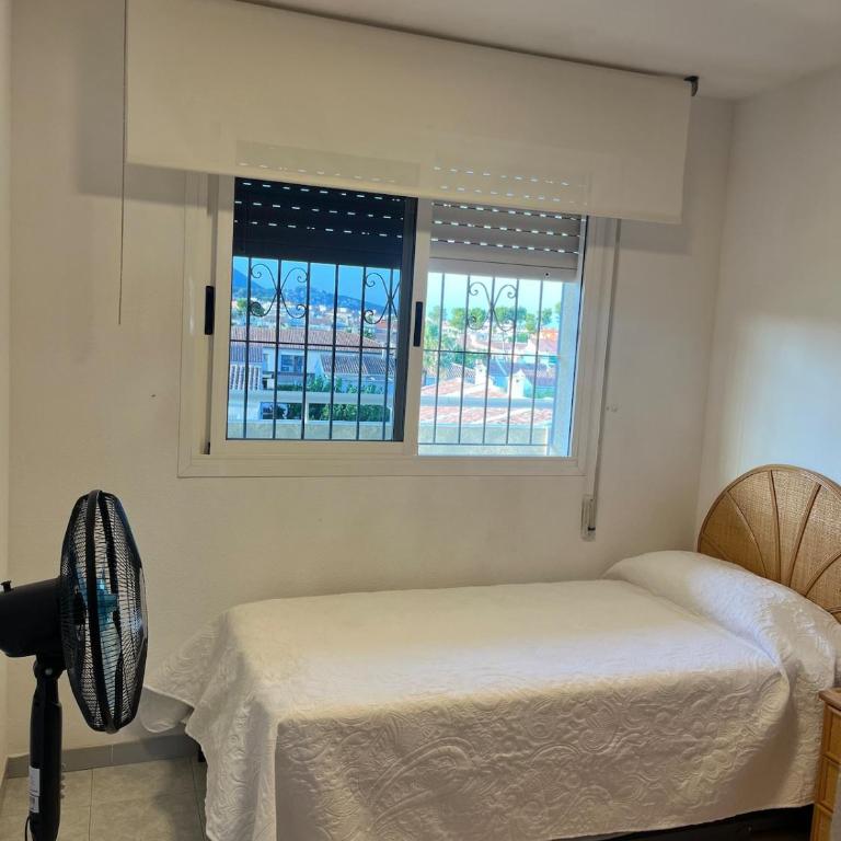 Complejo Las Terrazas - Three-Bedroom Apartment - 13