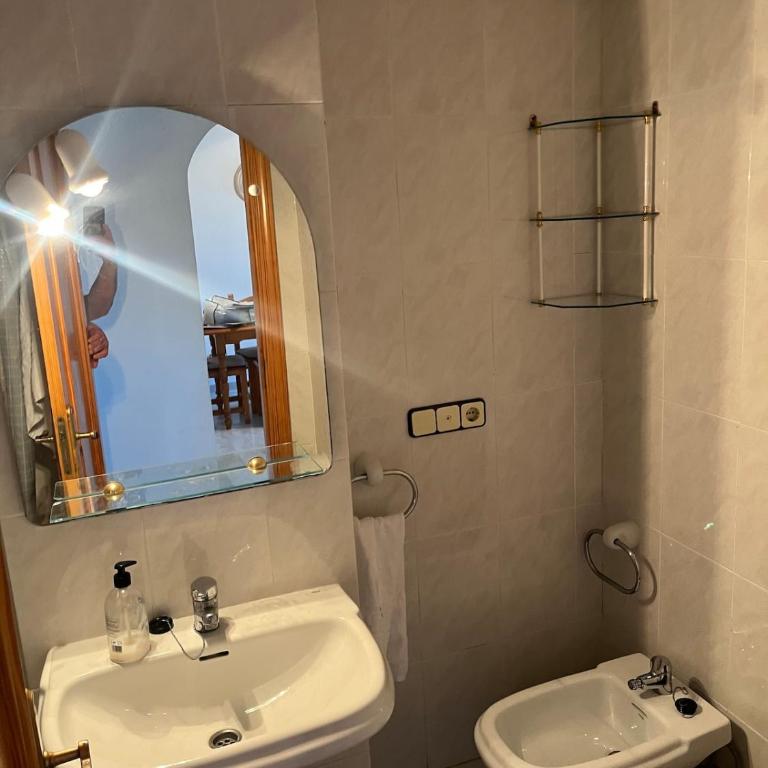 Complejo Las Terrazas - Three-Bedroom Apartment - 16