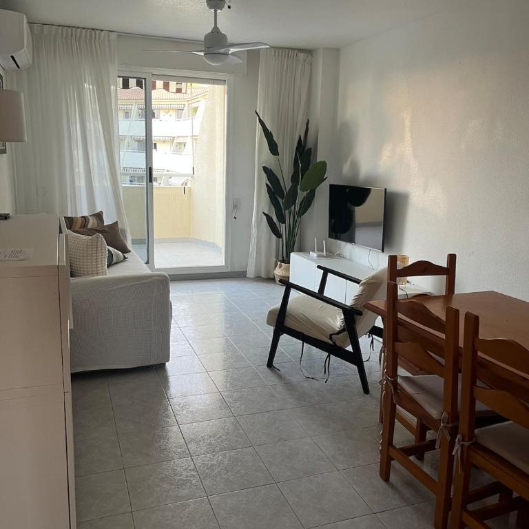 Complejo Las Terrazas - Three-Bedroom Apartment - 20