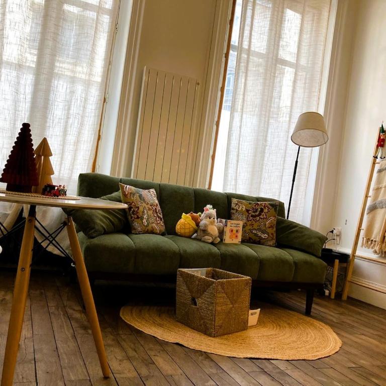 Charmant studio proche centre Poitiers - Appartement 2 Chambres - 18
