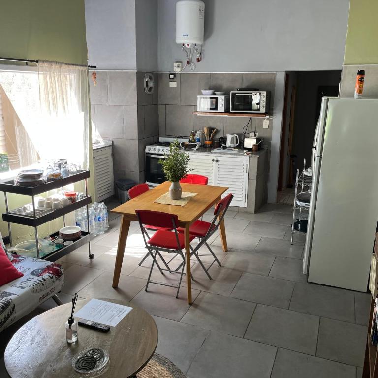 Casa con parque soñado, gran piscina, parrilla y CheckOut 18 hs! - Vacation Home - 61