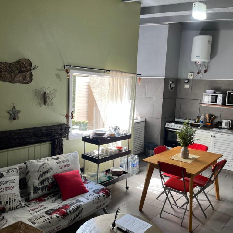 Casa con parque soñado, gran piscina, parrilla y CheckOut 18 hs! - Vacation Home - 58