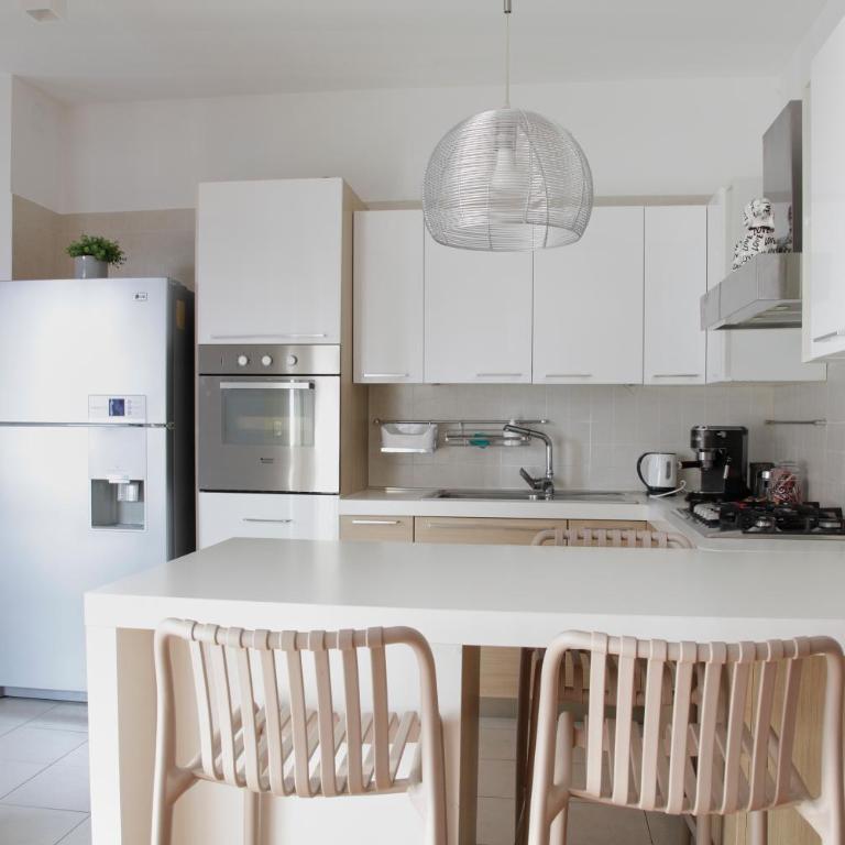 Elegante appartamento - 2 Camere, 2 Bagni, Garage e Balcone - Appartamento con 2 Camere da Letto - 25