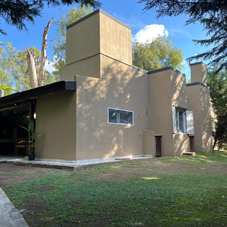 Casa con parque soñado, gran piscina, parrilla y CheckOut 18 hs! - Vacation Home - 82