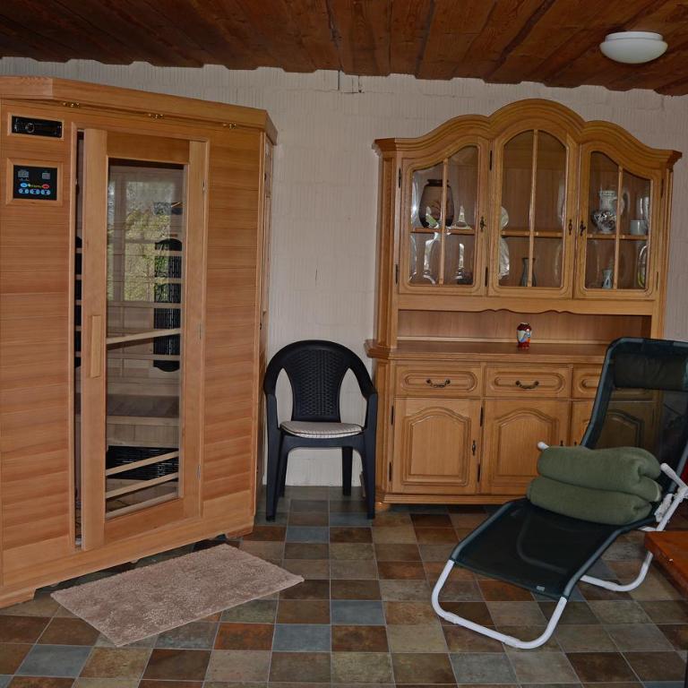 Haus Allgäublick bei Kronburg - Alleinlage mit Sauna, Kamin und eingezäuntem Garten - Haus mit 3 Schlafzimmern - 3