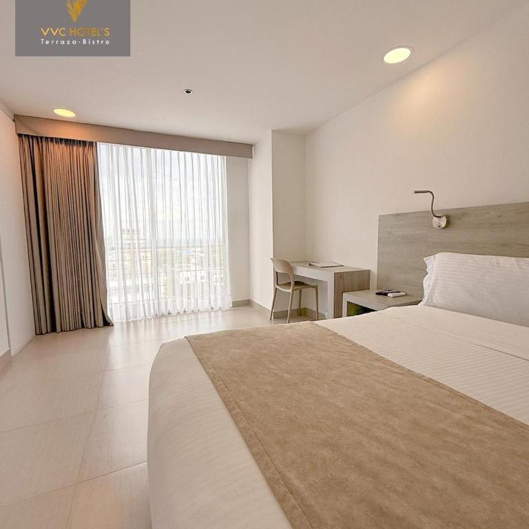 VVC Hotel's - Deluxe Double Room - 3