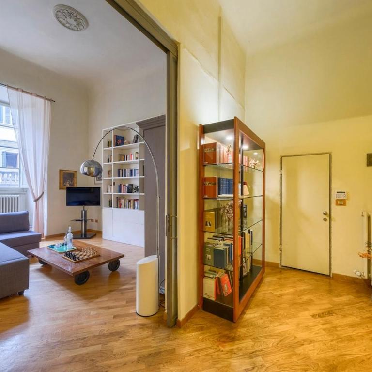 A stone's throw from the Duomo - Appartamento con 2 Camere da Letto - 16