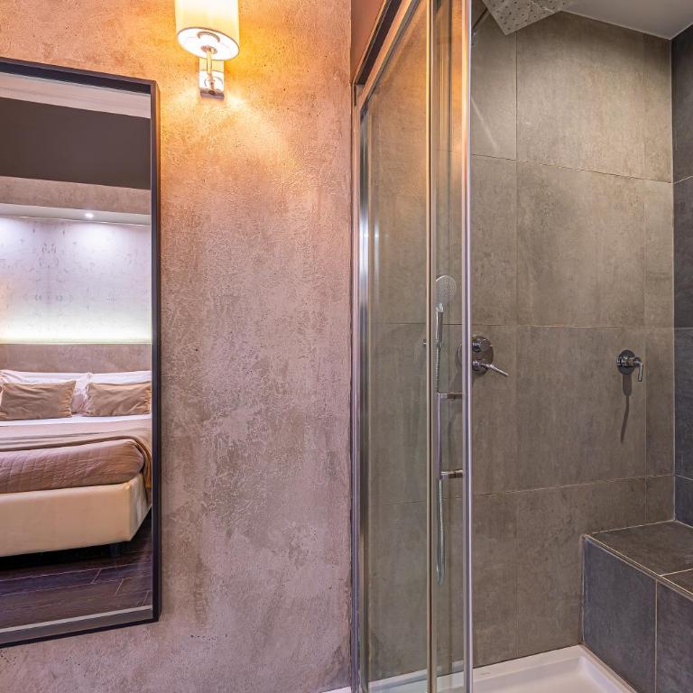Four Rivers Suites - Chambre Double de Luxe avec Balcon - 10