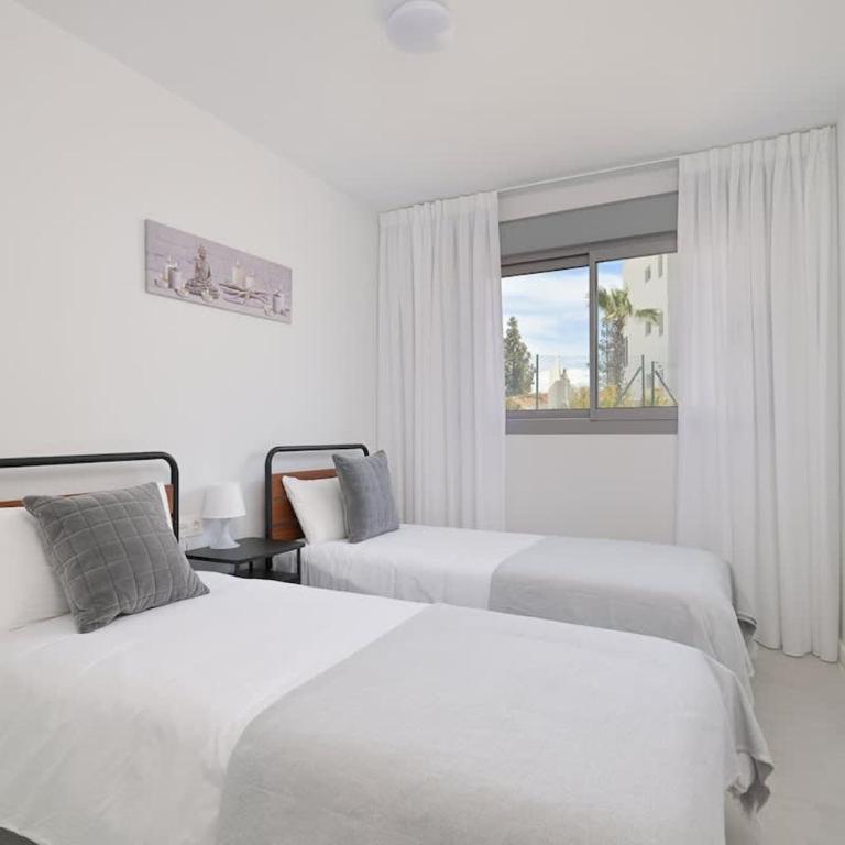 Bright Modern Apartment with Stunning Natural Views - Apartamento - 14