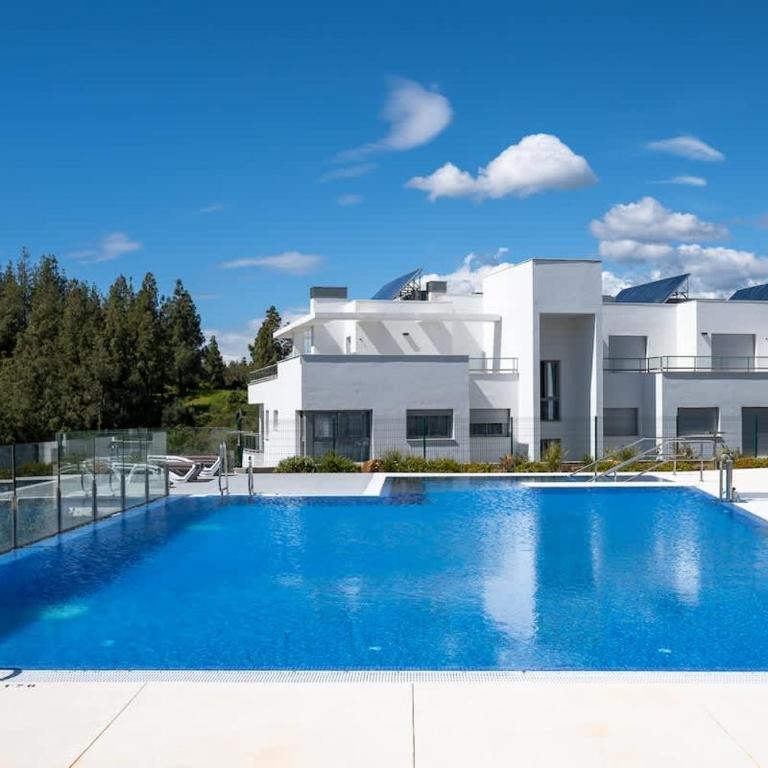 Bright Modern Apartment with Stunning Natural Views - Apartamento - 17