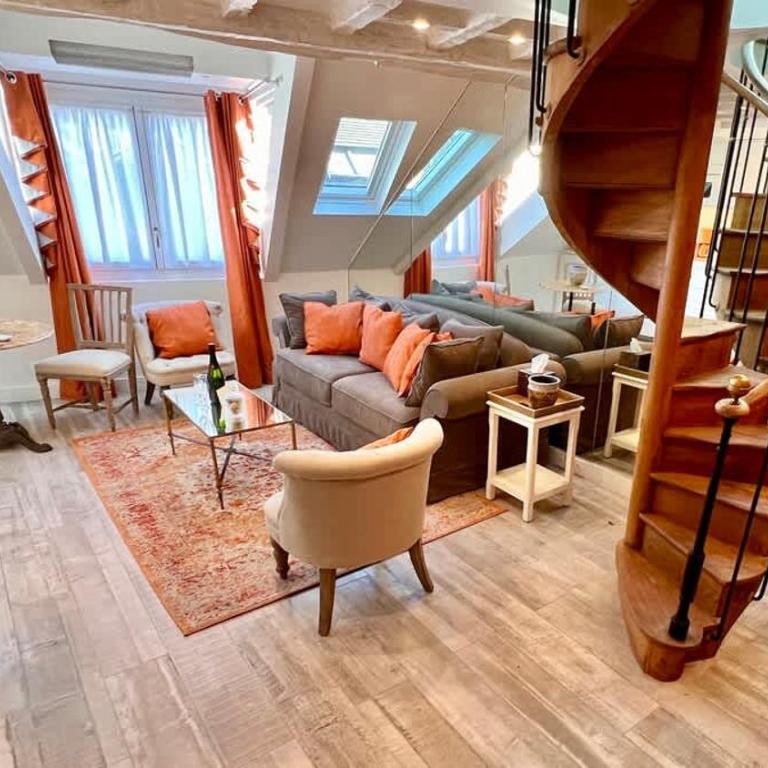 Rooftop Garden Triplex With AC Over Notre - Dame - Appartamento - 4
