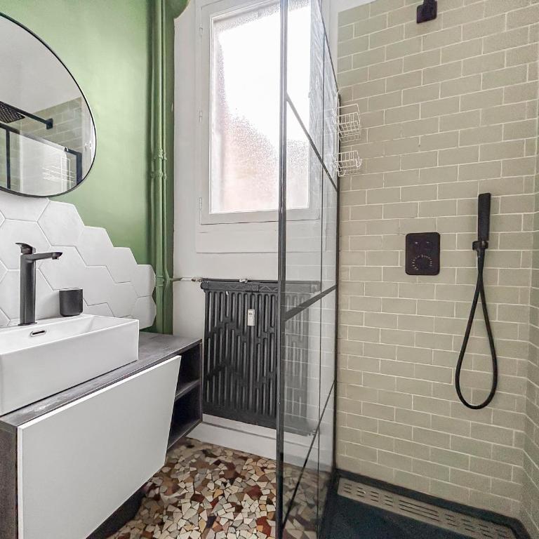 Rustique & Convivial Hyper-centre, Fibre, 4 pers - Appartement 1 Chambre - 16