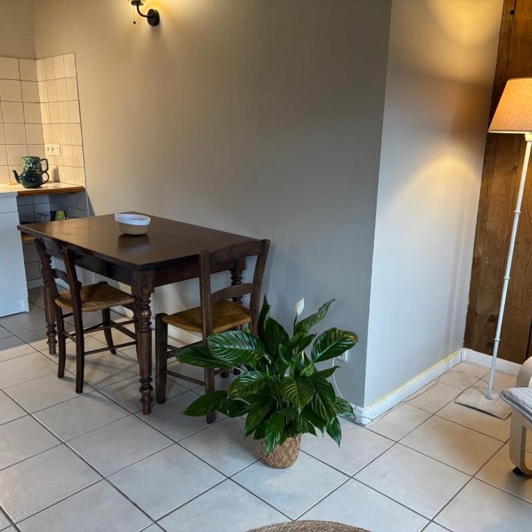Gîtes Ruraux à La Ferme D'Antan - Appartement 1 Chambre - 6