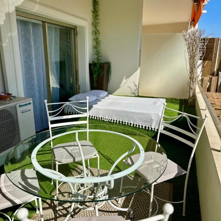 Studio Front de Mer Plage à 10 m Balcon et Parking - Appartamento con 1 Camera da Letto - 11