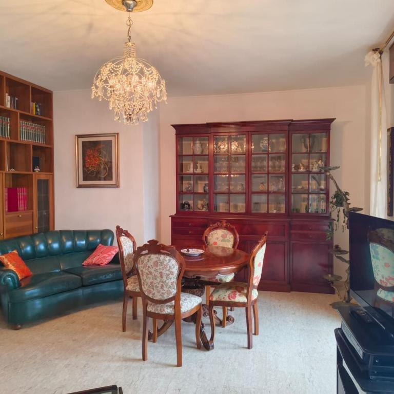 Attico Lux - penthouse with garage next to the metro - Appartamento Superior con 2 Camere da Letto - 3