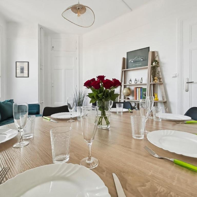T4 élégant et lumineux cœur de ville, balcon - Three-Bedroom Apartment - 11