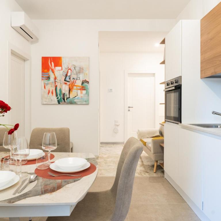 Garibaldi 23 Central Apartments by BarbarHouse - Appartamento con 2 Camere da Letto - 7