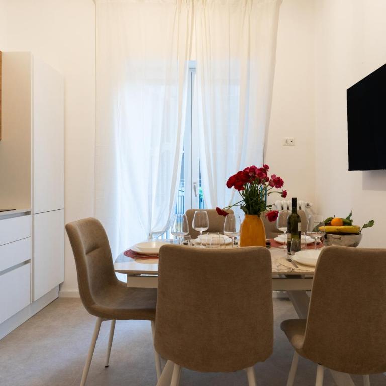 Garibaldi 23 Central Apartments by BarbarHouse - Appartamento con 2 Camere da Letto - 8