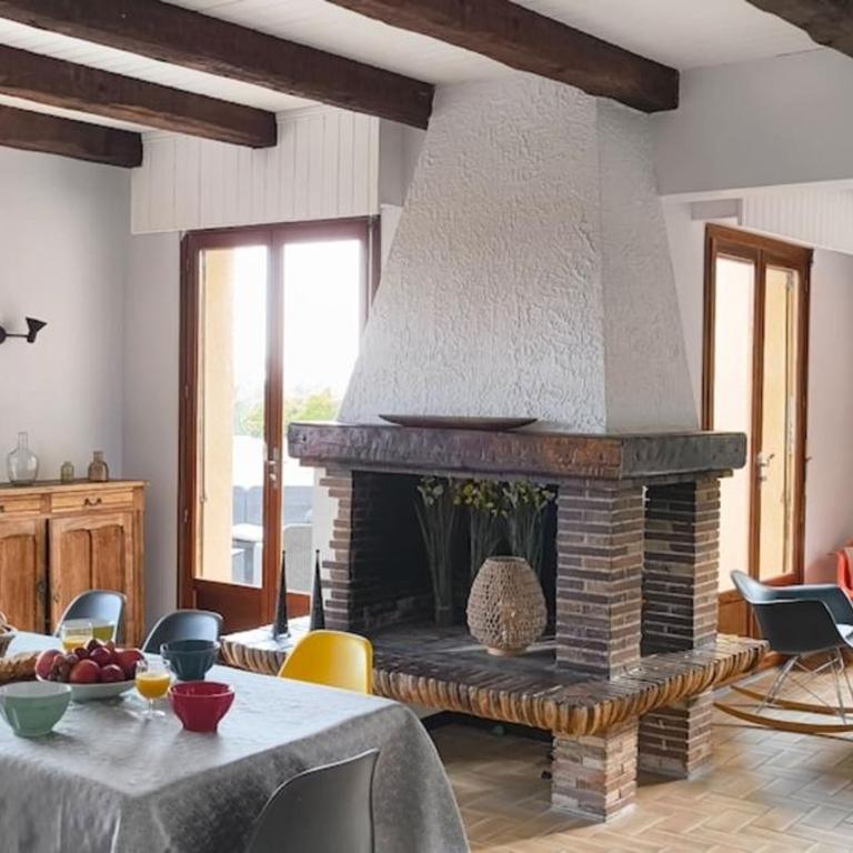 Grande villa conviviale et lumineuse avec piscine - Maison de Vacances - 2