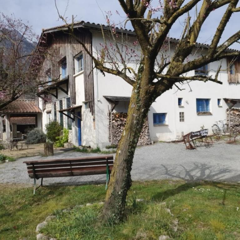 Gîtes Ruraux à La Ferme D'Antan - Appartement 1 Chambre - Vue sur Jardin - 7