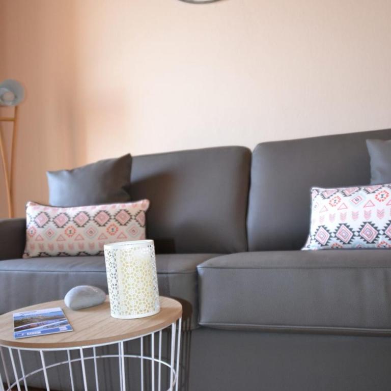Vue mer et balcon - Studio au cœur du Vieil Antibes - Appartement - Vue sur Mer - 7