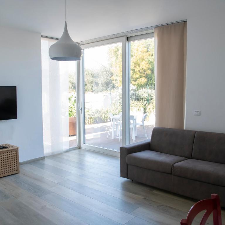 Borgo Dei Cedri - One-Bedroom House - 12