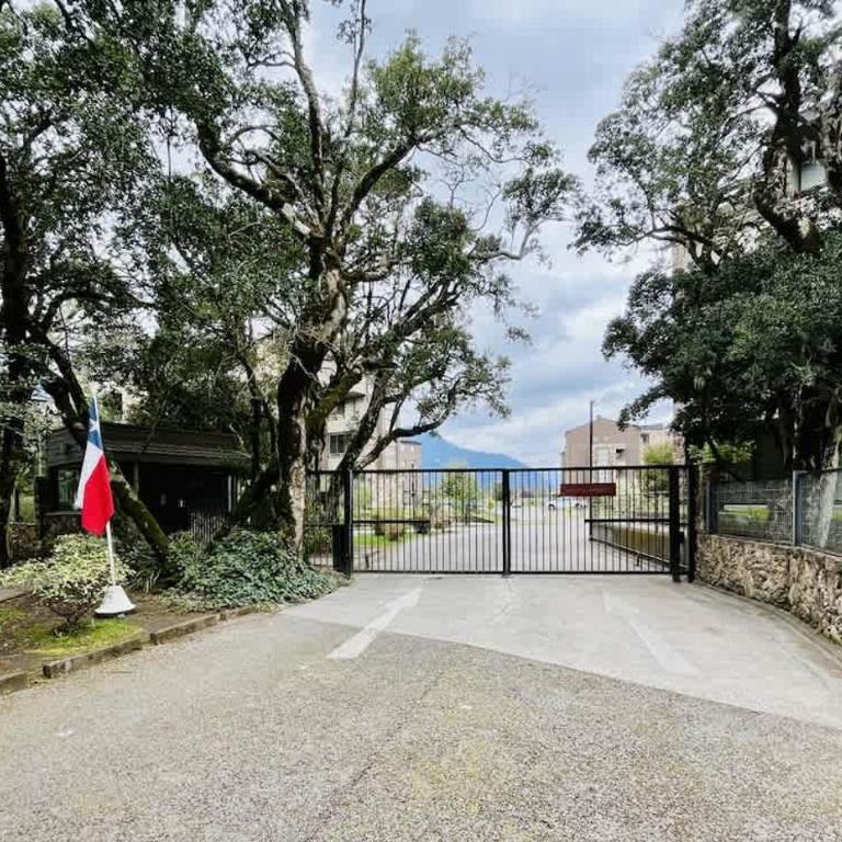 Urbano Costa Pucon - BBQ Laundry Parking Pool Wifi - Three-Bedroom Apartment - 8