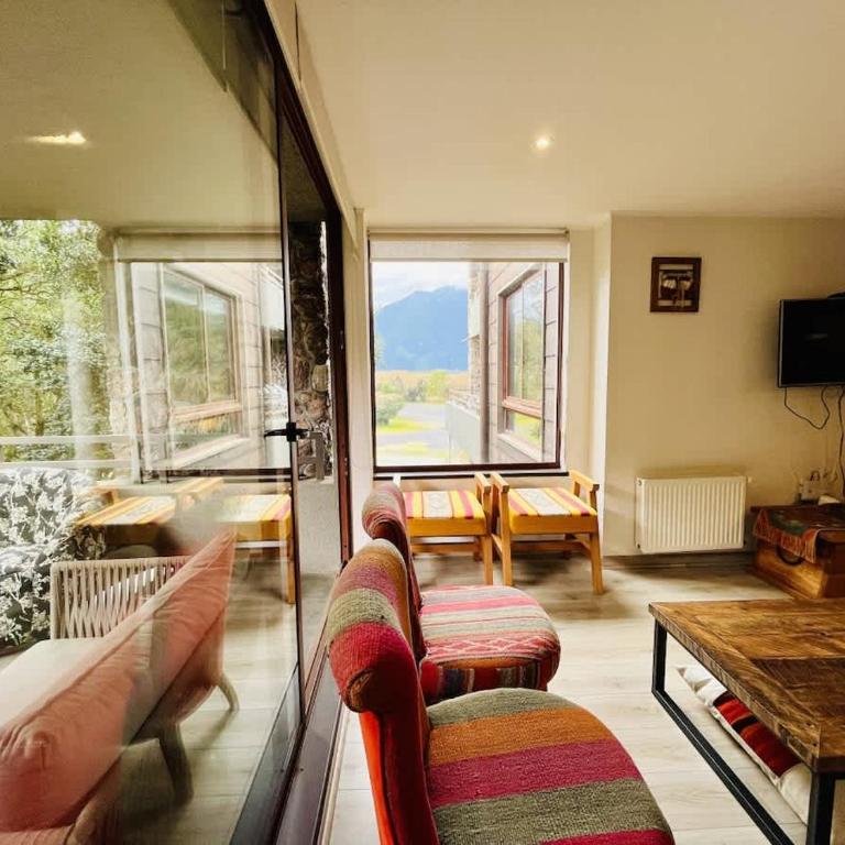 Urbano Costa Pucon - BBQ Laundry Parking Pool Wifi - Three-Bedroom Apartment - 24