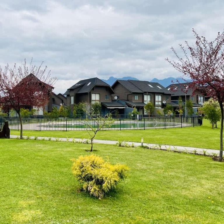 Urbano Costa Pucon - BBQ Laundry Parking Pool Wifi - Three-Bedroom Apartment - 45