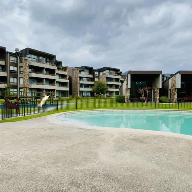 Urbano Costa Pucon - BBQ Laundry Parking Pool Wifi - Three-Bedroom Apartment - 52