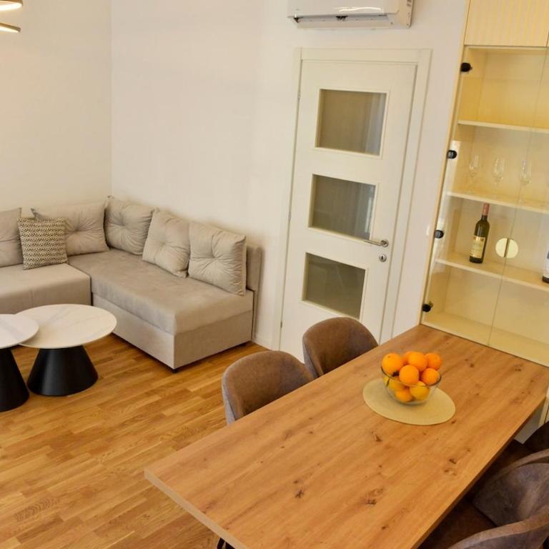 Lux T-residence - One-Bedroom Deluxe Apartment - 12