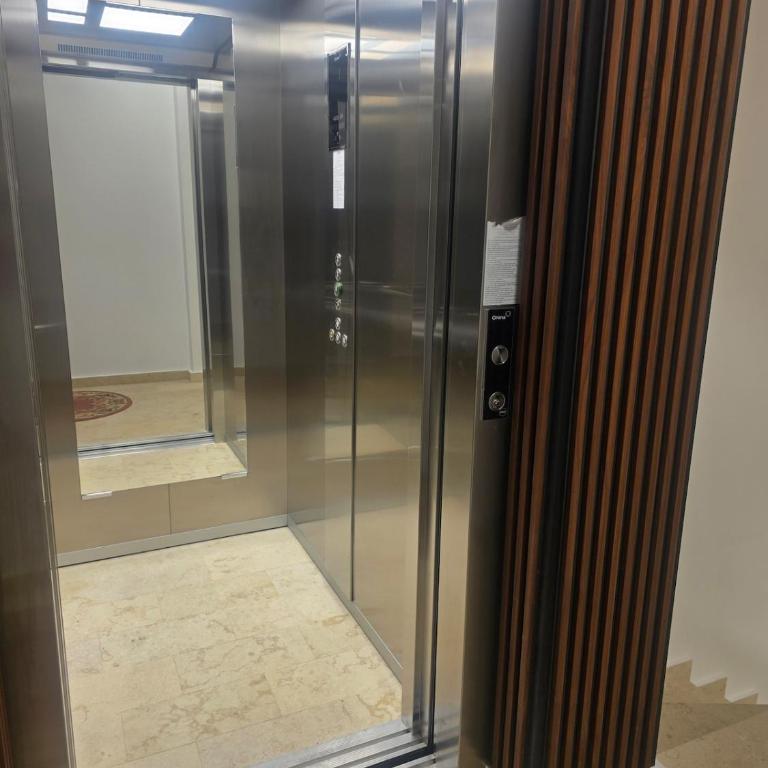 Lux T-residence - One-Bedroom Deluxe Apartment - 43