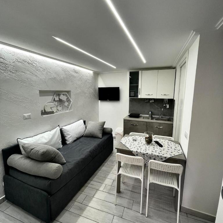 Da Anna Appartamento In Centro - Two-Bedroom House - 1
