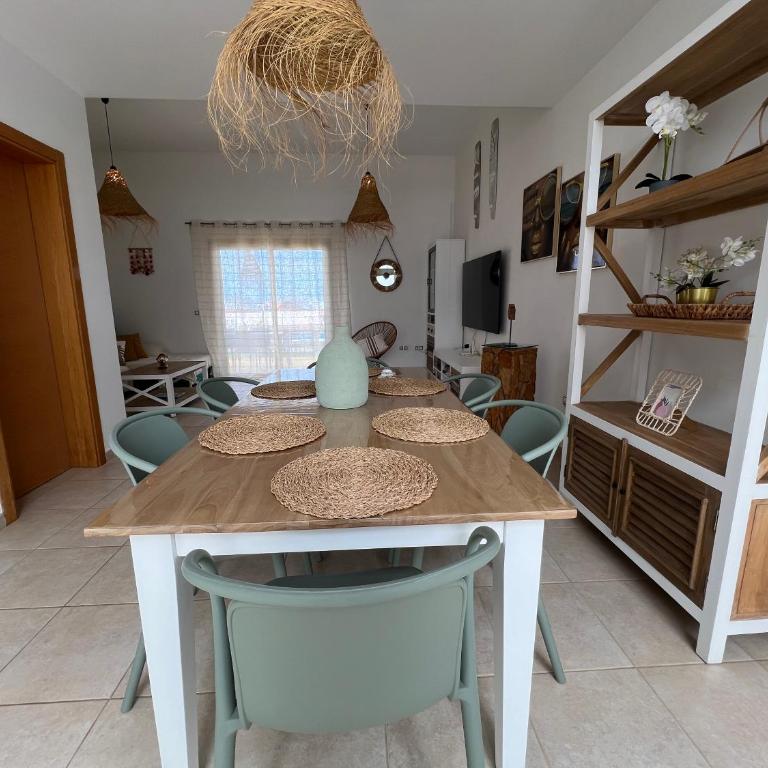 Villa Dinateli, Salinas Golf - Three-Bedroom Villa - 2