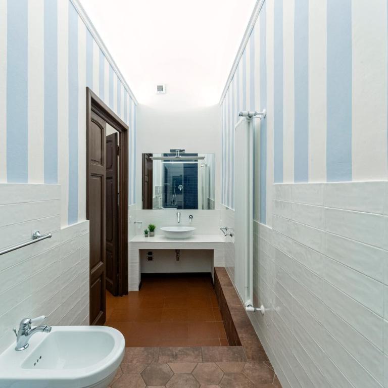 UNYCA- Elegant En-suite "Santa Croce" - Deluxe Double Room - 3