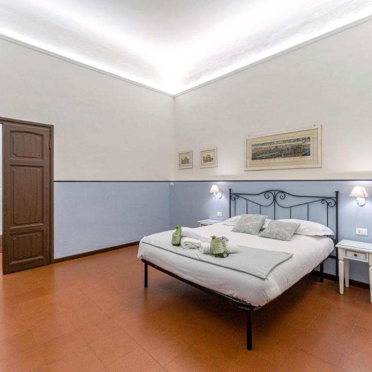 UNYCA- Elegant En-suite "Santa Croce" - Deluxe Double Room - 4