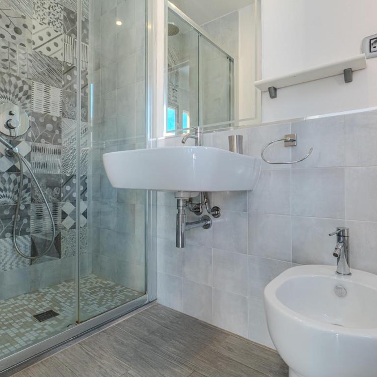 LaureLiving Holiday Home Bellavista Caprera - Appartamento con 2 Camere da Letto - 16