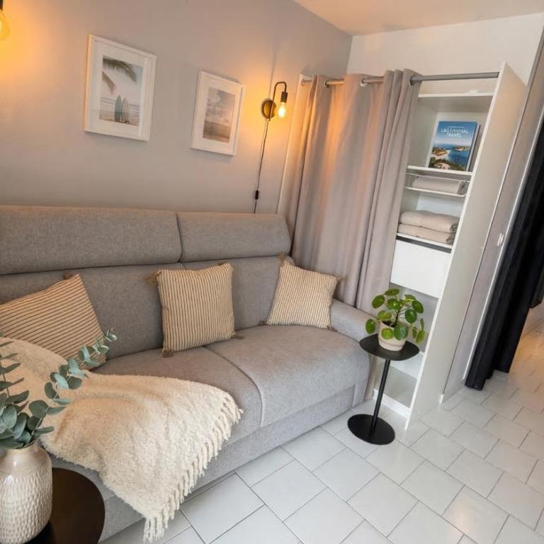 Au pied de la plage avec Vue Montagne & Étang 305 - Appartement 1 Chambre - 3