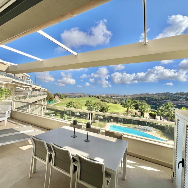 23 - Appartement sur le Golf de la Cala - Two-Bedroom Apartment with Terrace - 1