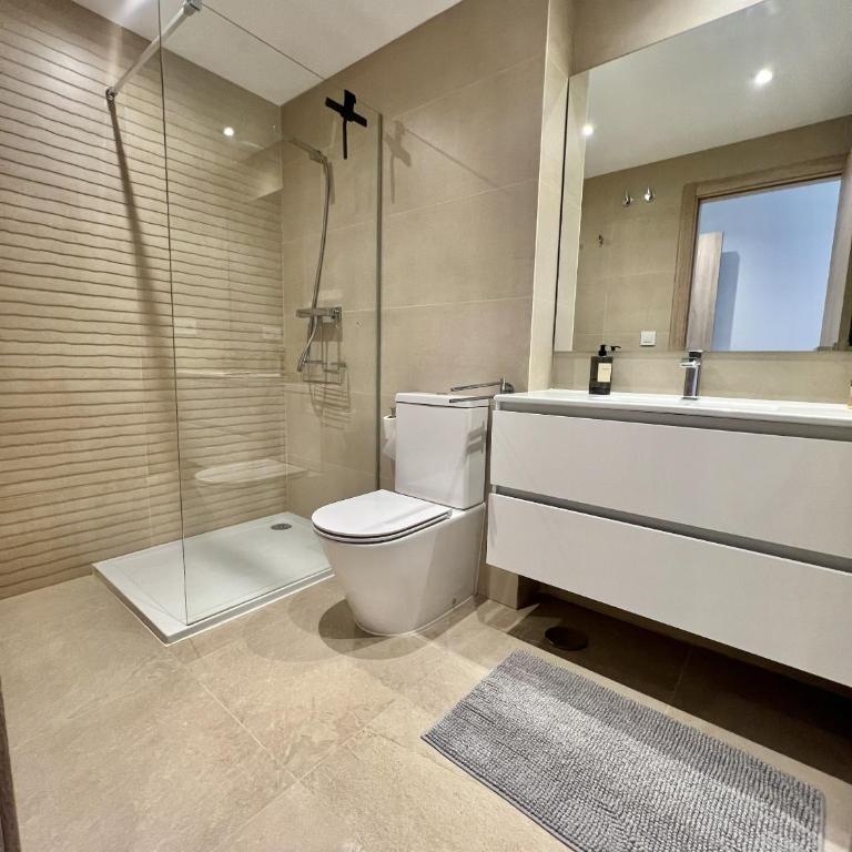 23 - Appartement sur le Golf de la Cala - Two-Bedroom Apartment with Terrace - 29