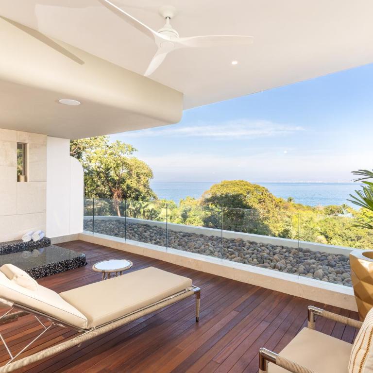 Garza Blanca Sanctuary Puerto Vallarta - King Suite with Sea View - 7