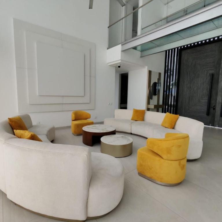 Casa de lujo en Girardot con piscina privada tipo resort - Villa - 24