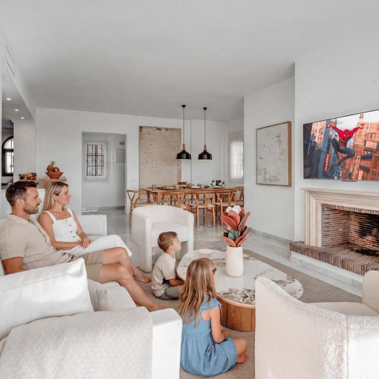 VACATION MARBELLA I Aldea Blanca, Luxury Duplex, Sea View, BBQ Grill, 24-7 Security, Walking Distance to Puerto Banus - Three-Bedroom Apartment - 12