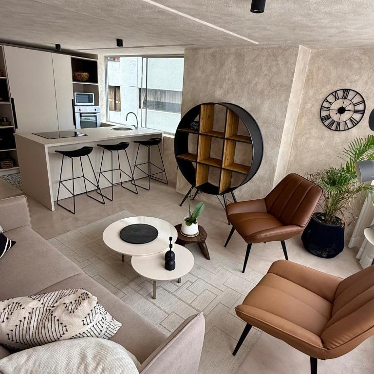SUITe UIO2 - One-Bedroom Apartment - 7