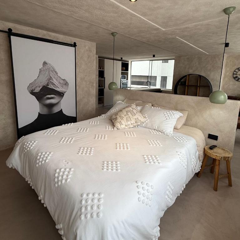 SUITe UIO2 - One-Bedroom Apartment - 9