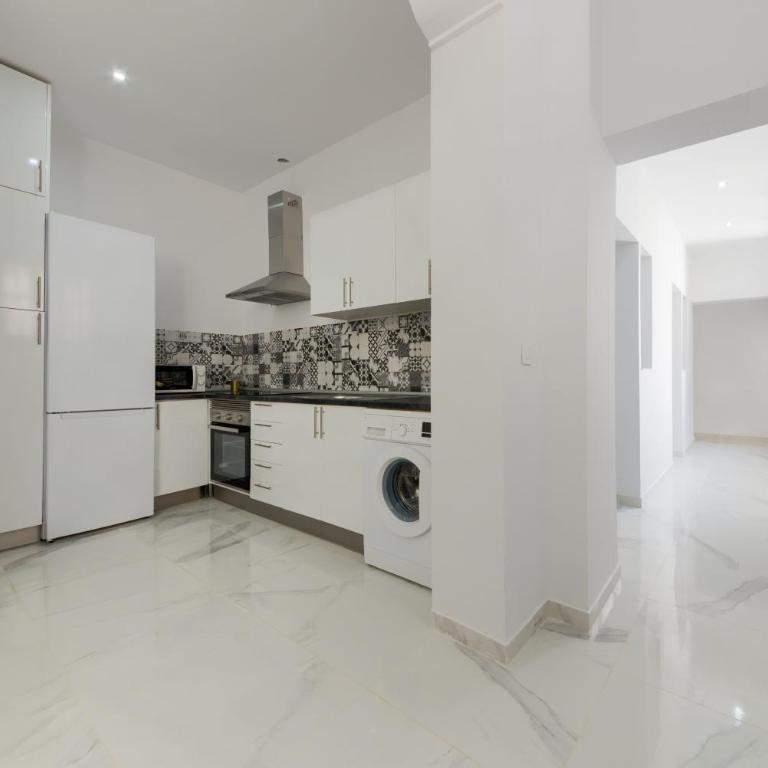 Apartamento Cádiz Falla - La Caleta - Apartamento Deluxe de 4 dormitorios - 11