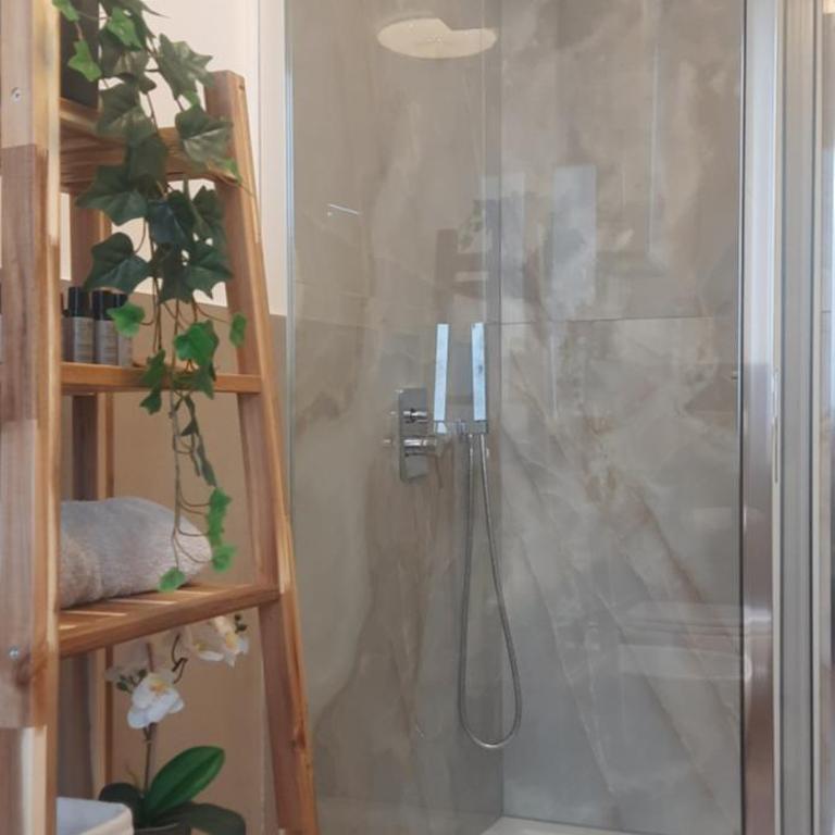 Terre d'Amare Liguria Affittacamere - Deluxe Quadruple Room - 2